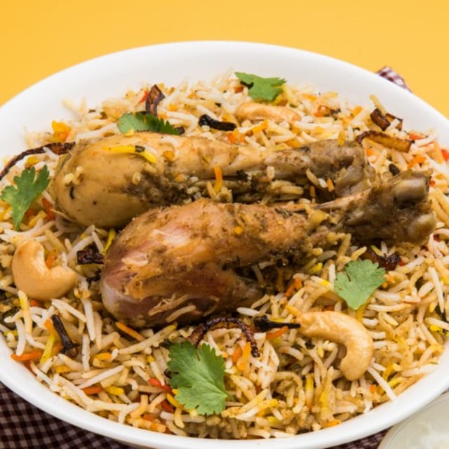 Chicken Biryani Tray - Serves 15.